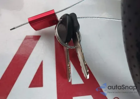 2001 GMC Jimmy Luxury из США, поврежденный, VIN 1GKCS63W812105518